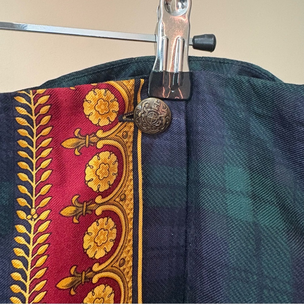 Cambridge Dry Goods Navy and Red Plaid Print Silk Skirt SIZE 16 - Picture 5 of 7